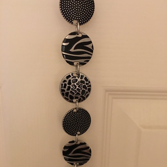 DELETED Chico's Chain Belt Animal Print Silver - Picture 2 of 5